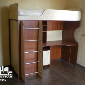 Кровать чердак Калининград Детская мебель Калининград Мебель для детской комнаты: двух-ярусная кровать, стол, шкаф