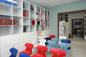 Библиотечные системы Стеллажи Витрины Картотеки Офисная мебель в Калининграде