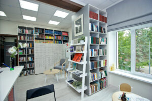 Мебель для библиотек Стеллажи Витрины Картотеки Офисная мебель в Калининграде